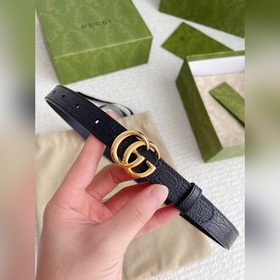 Gucci блестящий ремень с пряжкой виде двойной буквы G и крокодило