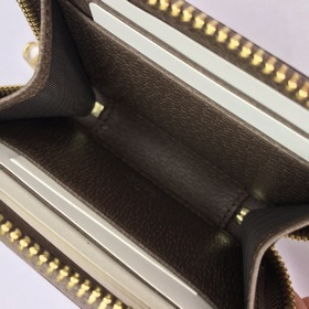GUCCI GG Marmont серия Маленькая сумка на молнии Модель： 658552 Н