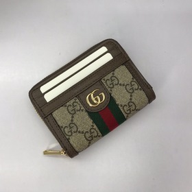 GUCCI GG Marmont серия Маленькая сумка на молнии Модель： 658552 Н