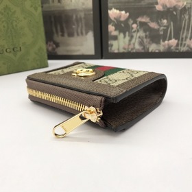 GUCCI GG Marmont серия Маленькая сумка на молнии Модель： 644333 Н