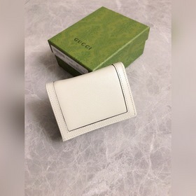 GUCCI Карман для карт с двойным логотипом G Кошелек Модель： 65824