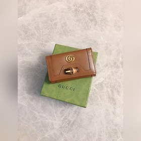 GUCCI Кошелек с двойным логотипом G Модель： 658633 Кошелек с замк