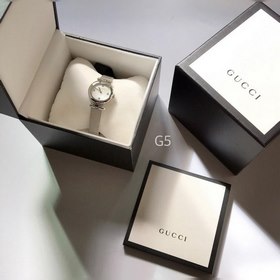 GUCCI – Кварцевые часы из серии Diamantissima, 27 мм Корпус часов