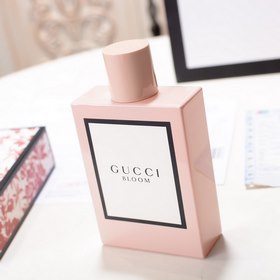 Название бренда： Gucci Цветочная радость Упаковка товара： полный