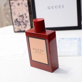 Название бренда： Gucci, Bloom Ambrosia di Fiori Упаковка товара：