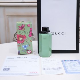 Название бренда： Gucci Аромат «Танец цветов» в зеленом флаконе с