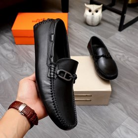 HERMES Черные классические туфли с закрытым носком Изготовлены из