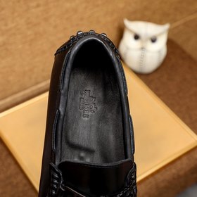 HERMES Черные классические туфли с закрытым носком Изготовлены из