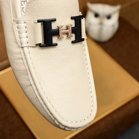 HERMES Черные классические туфли с закрытым носком Изготовлены из