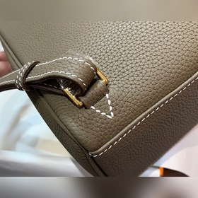 Рюкзак Hermès Kelly Ado &nbsp; , новая модель из серии Kelly 