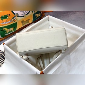 Рюкзак Hermes Kelly Ado &nbsp; , новая модель из серии Kelly 