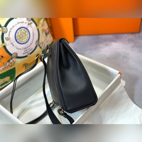 Рюкзак Hermes Kelly Ado &nbsp; , новая модель из серии Kelly 