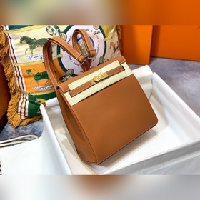 Рюкзак Hermes Kelly Ado &nbsp; , новая модель из серии Kelly 