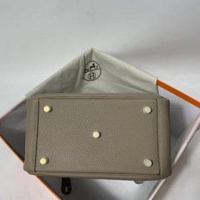 Hermès Импортная сумка из кожи телячьей кожи серебристыми застежк