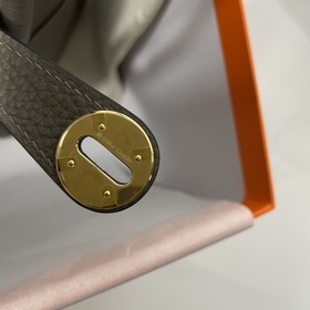 Hermès Импортная сумка из кожи TC серебристо-золотыми застежками 