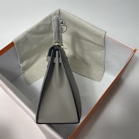 Hermès KL сумка из кожи Epsom, асфальтово-серая с золотыми серебр