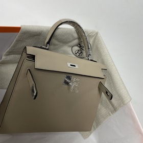 Сумка Hermes KL из кожи Epsom, серый, серебряными застежками Ручн