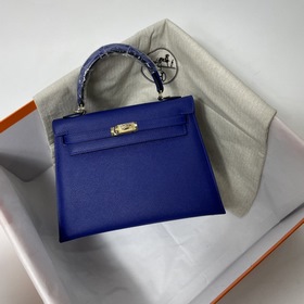Сумка Hermes KL из кожи Epsom, электрически-синяя с золотыми сере