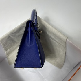 Сумка Hermes KL из кожи Epsom, электрически-синяя с золотыми сере