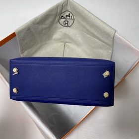 Сумка Hermes KL из кожи Epsom, электрически-синяя с золотыми сере