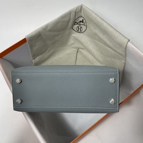 Сумка Hermes KL из кожи Epsom, льняной синий с золотыми серебряны