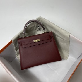 Сумка Hermes KL из кожи Epsom, бордовый цвет с золотыми серебряны