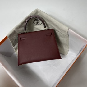 Сумка Hermes KL из кожи Epsom, бордовый цвет с золотыми серебряны