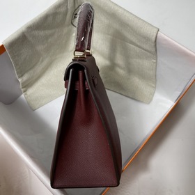 Сумка Hermes KL из кожи Epsom, бордовый цвет с золотыми серебряны