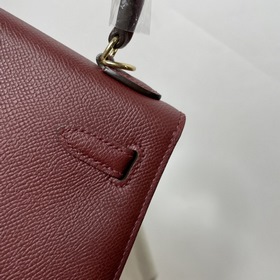 Сумка Hermes KL из кожи Epsom, бордовый цвет с золотыми серебряны