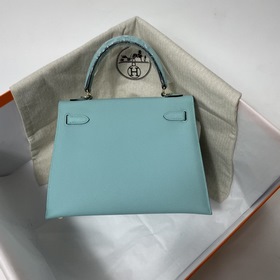 Hermès KL сумка из кожи Epsom, макаронного цвета с золотыми сереб