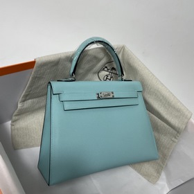 Hermès KL сумка из кожи Epsom, макаронного цвета с золотыми сереб