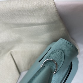 Hermès KL сумка из кожи Epsom, макаронного цвета с золотыми сереб