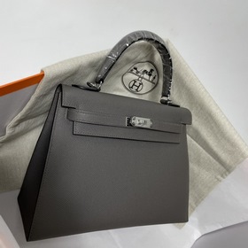 Сумка Hermes KL из кожи Epsom серебристо-золотыми застежками Ручн