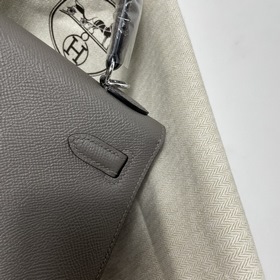 Сумка Hermes KL из кожи Epsom серебристо-золотыми застежками Ручн