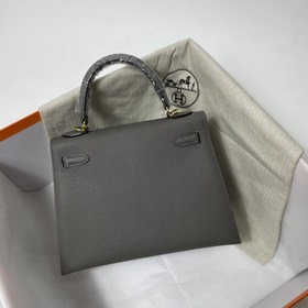 Сумка Hermes KL из кожи Epsom серебристо-золотыми застежками Ручн