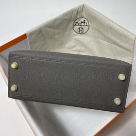 Сумка Hermes KL из кожи Epsom серебристо-золотыми застежками Ручн