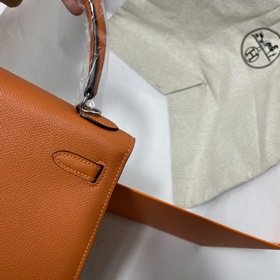 Сумка Hermes KL из кожи Epsom, оранжевая с золотыми серебряными з