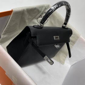 Сумка Hermes KL из кожи Epsom, черная с золотыми серебряными заст