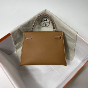 Сумка Hermes KL из кожи Epsom с золотисто-коричневой пряжкой Ручн