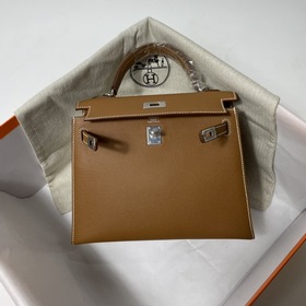 Сумка Hermes KL из кожи Epsom с золотисто-коричневой пряжкой Ручн