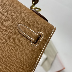 Сумка Hermes KL из кожи Epsom с золотисто-коричневой пряжкой Ручн