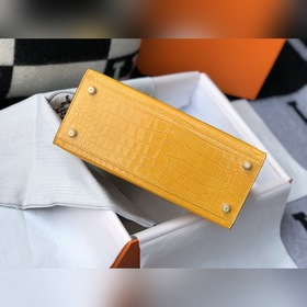 Hermès Ручная сумка из телячьей кожи с тиснением, внутренний слой