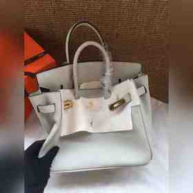 Hermès Platinum 25, 30 сумка с ручкой, жемчужно-серая с золотыми 