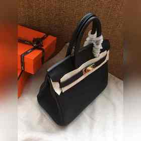Hermès Platinum 25, 30 сумка с ручкой, черная с золотыми серебрян