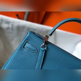 Hermès Kelly 25, 28 сумка через плечо, средняя, синяя с золотыми 