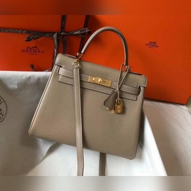 Hermès Kelly 25, 28 сумка через плечо, светло-серая серебристыми