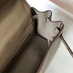 Hermès Kelly 25, 28 сумка через плечо, светло-серая серебристыми 