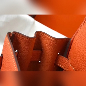 Hermès Kelly 25, 28 сумка через плечо, оранжевая с золотыми сереб