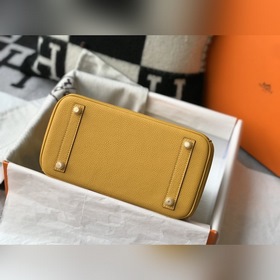 Hermès Янтарно-желтый Имитация крокодиловой кожи Togo сумка Же