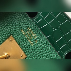 Hermès Шелковисто-зеленая сумка Togo из искусственной кожи кроко